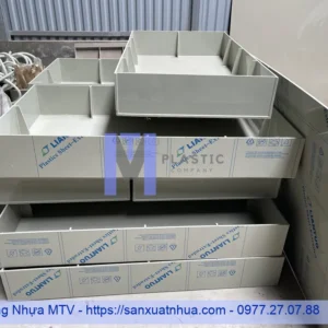 Khay chống tràn hóa chất bằng nhựa PP chất lượng cao của Công ty Gia công Nhựa MTV
